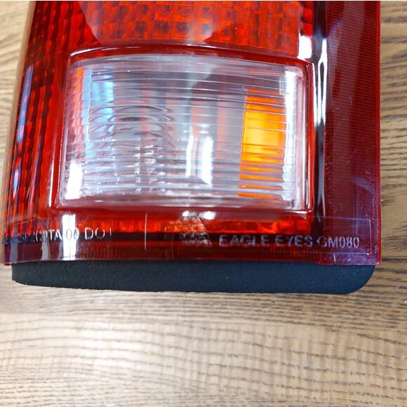 Left Tail Light for 1988-1999 Chevy GMC Cadillac GM080-B0002 Replacement - Picture 3 of 14